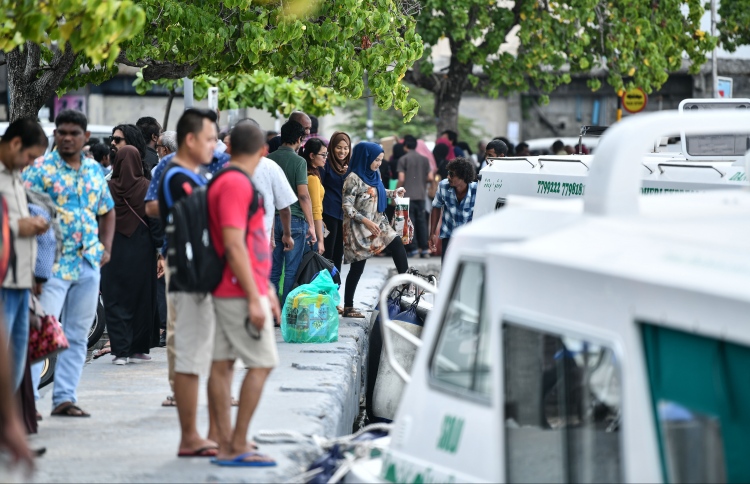 ޗުއްޓީއާ އެކު ކޮވިޑަށް ޓެސްޓް ކުރާ އަދަދު ރެކޯޑަކަށް!