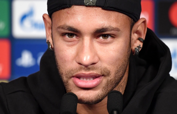 ޕީއެސްޖީން ނޭމާ ވިއްކާލަން ތައްޔާރުވަނީ