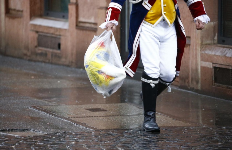 ޖަރުމަނުގައި ވެސް ޕްލާސްޓިކް ކޮތަޅު މަނާކުރަނީ