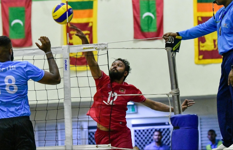 ފުރަތަމަ މެޗުން ކިރްގިސްތާން އަތުން ރާއްޖެ ބަލިވެއްޖެ