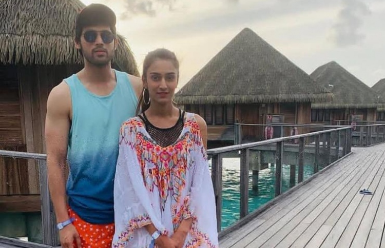 ޕްރޭނާ އާއި އަނޫރާގް ރާއްޖޭގައި