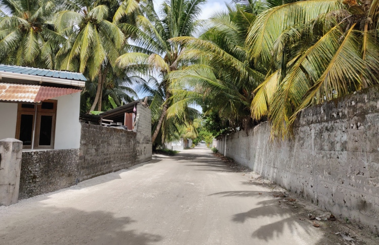 ފުވައްމުލަކުގައި ޖަމާއަތުގައިނަމާދުކުރުން މެދުކަނޑާލައިފި