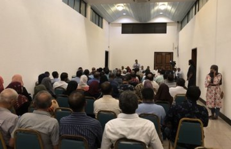 އައްޑޫ ރައްޔިތުންގެ އުދާސްތަކުން ބައްދަލުވުން ހޫނުވެއްޖެ