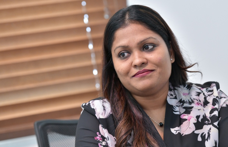 މީރާގެ ބޯޑުގެ ޑެޕިއުޓީ ޗެއާޕާސަންކަން ލީނާ އަށް