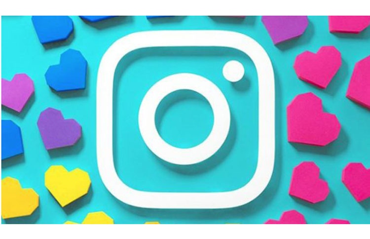 ފޭސްބުކްގެ ޗެޓް އެޕެއް އުފައްދަނީ