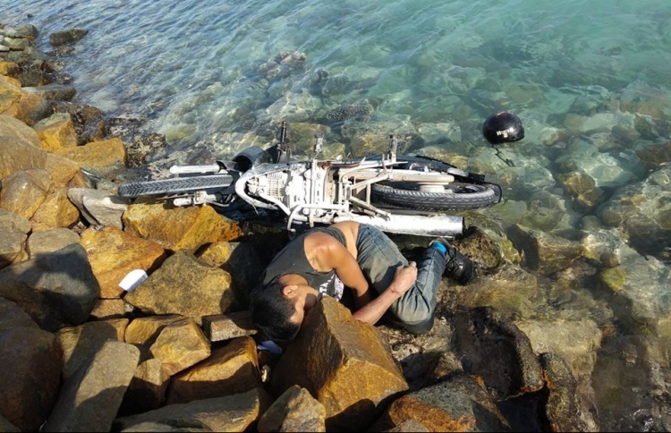 އައްޑޫގައި ސައިކަލުން ވެއްޓުނު މީހާ މަރުވެއްޖެ