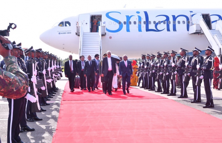 ސްރީ ލަންކާގެ ބޮޑުވަޒީރު ރާއްޖެ ވަޑައިގެންފި