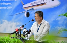 Singapore Airlines General Manager to Maldives Ahmed Zuhri speaking at the inaugural ceremony for the Dreamliner service. PHOTO: HUSSAIN WAHEED/MIHAARU.