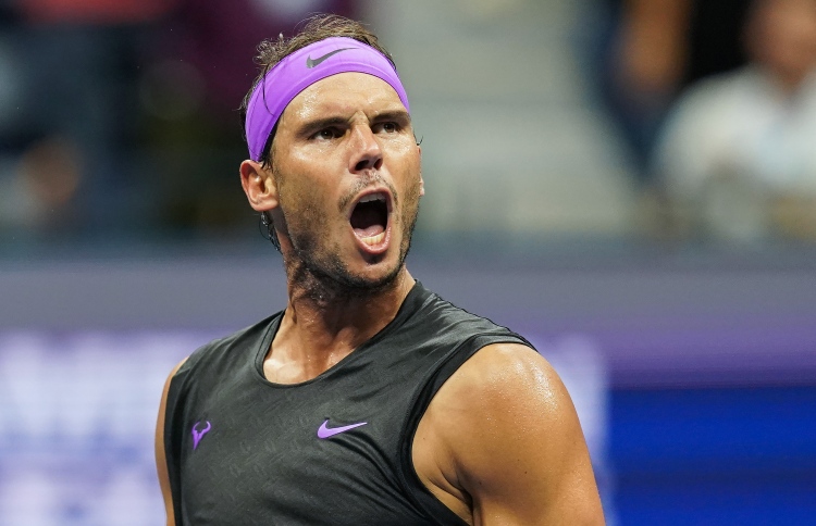 ނަޑާލް ހިތްވަރު ހޯދަނީ ޓައިގާ ވުޑްސް ކައިރިން