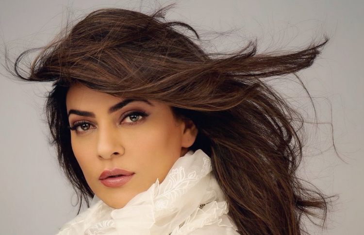 ސުޝްމިތާ ސެން.