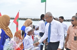 President Ibrahim Mohamed Solih is warmly welcomed by the residents of N.Miladhoo on September 5, 2019. PHOTO/PRESIDENT'S OFFICE