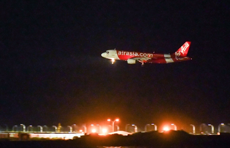 ފަސިންޖަރުންނަށް ނުރައްކަލެއް ނުވޭ: އެއާ އޭޝިއާ