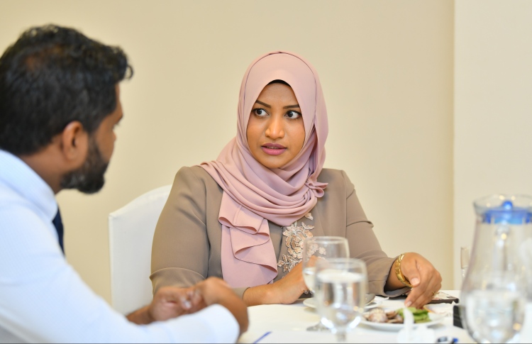 ވަކިކުރި މީހުންގެ މަގާމަށް މީހުން ނުނަގަން އަންގައިފި