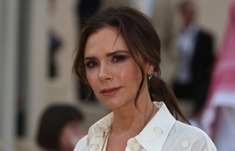 ވިކްޓޯރިއާ ބެކަމްގެ ބިއުޓީ ކަލެކްޝަނެއް