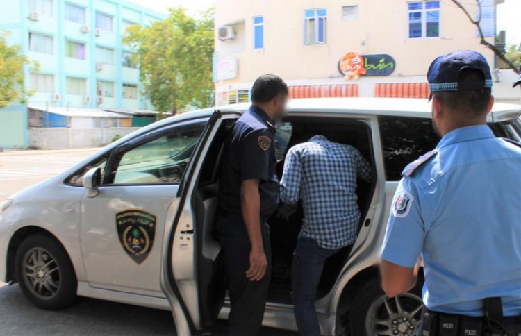 ނުބައި މެޑިކަލް ރިޕޯޓަކުން ވިސާ ހައްދަން މީހަކު އުޅެފި