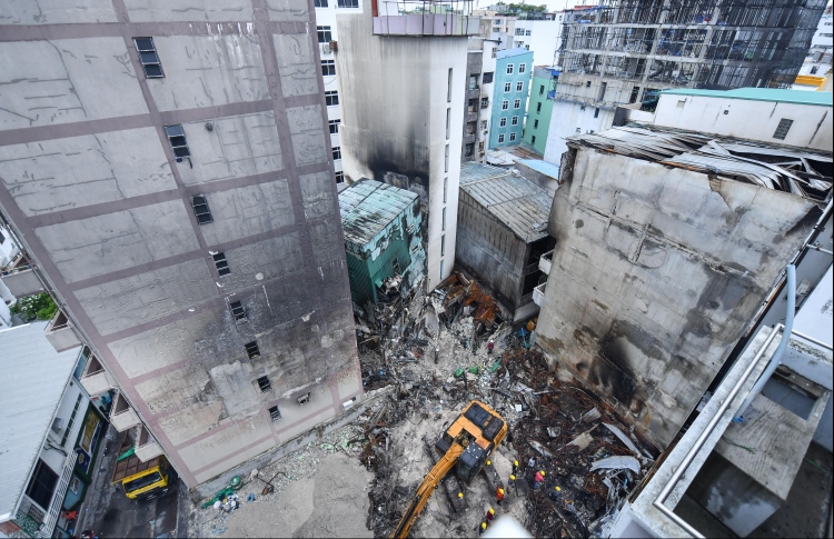 ގެއްލުން ވަރަށް ބޮޑު؛ 14 ގެއަކާއި ހަ ގުދަން އެނދި