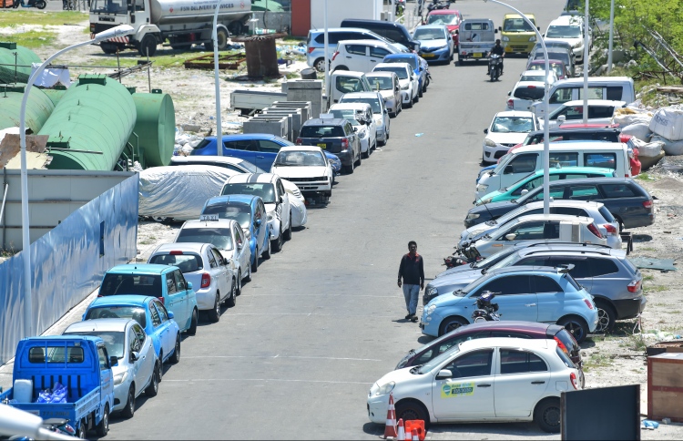 ސިނާއީ މަސައްކަތް ކުރާ ތަންތަން ބަދަލު ކުރަން ސާވޭއެއް