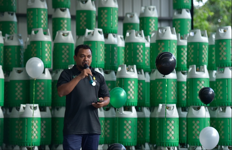 ދެ މައްސަލައިން ސަލާމަތްވިޔަސް ޝަޒައިލް ސަސްޕެންޝަނުގައި