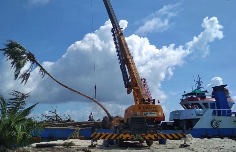 ރުކުގެ ޑިމާންޑް ބޮޑު، ރަށް ހަނަފަސް، ހައްލެއް ނެތް!