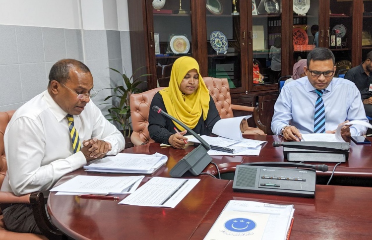 ފެބްރުއަރީ 7 ގެ މައްސަލަ ހަމަ ބަލަންވީ: ނާޒިމް