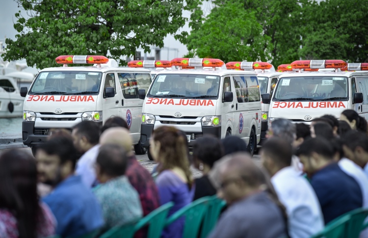 އެމްބިއުލާންސް ބިޑް އަލުން އިވެލުއޭޓް ކުރަން އަންގައިފި