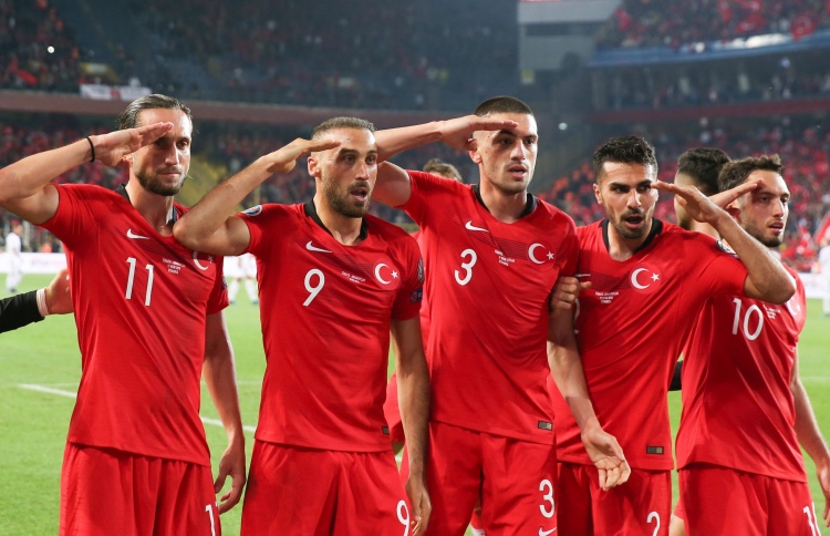 ތުރުކީން އުފާފާޅުކުރި ގޮތުގެ މައްސަލަ ފީފާއިން ބަލަނީ