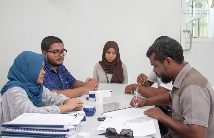 އައްޑޫގެ ފްލެޓްތައް ހަވާލުކުރަން ފަށައިފި