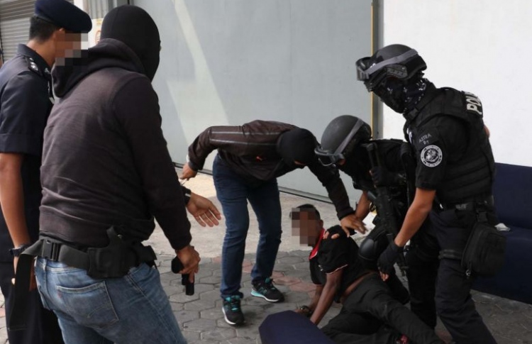 އެލްޓީޓީއީ އަލުން ފަށަން އުޅުނު ބަޔަކު ހައްޔަރުކޮށްފި