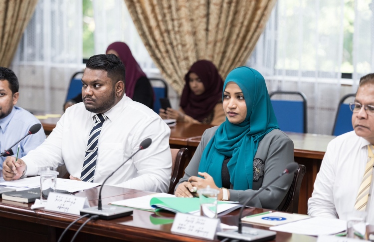 ޓްރާންސްޕޯޓުގެ ހިދުމަތް މިނިސްޓަރަށް ލަހެއް ނޫން!