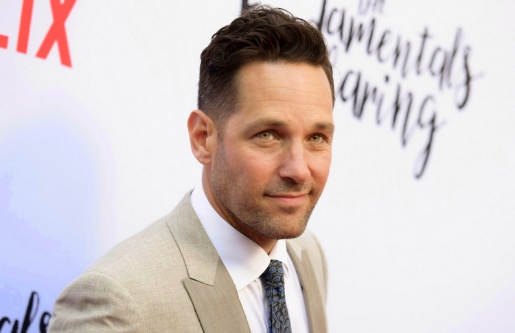 "ޓައިޓޭނިކް" ކުޅެން ލިއޮނާޑޯ އަށް ހިތްވަރު ދިނިން: ޕޯލް