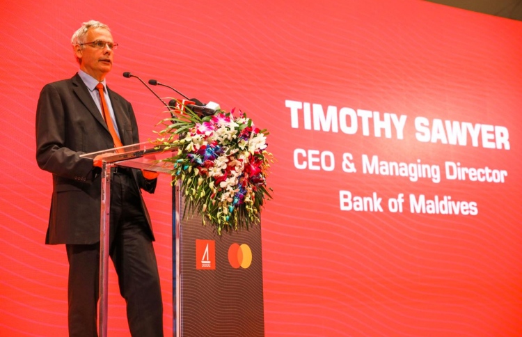 ބީއެމްއެލް އިން މާސްޓަކާޑާއި އެމްޕޮސް ތައާރަފްކޮށްފި