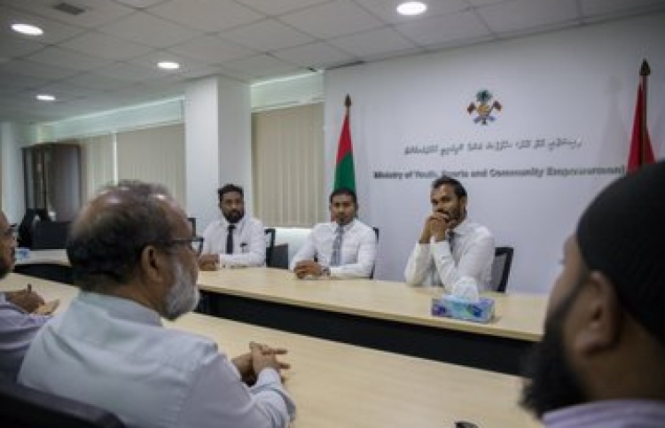 އަދާލަތުން މަހްލޫފާ ބައްދަލުކޮށްފި