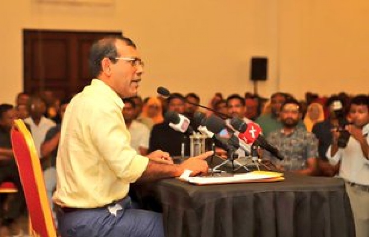 އިިދިކޮޅަށް ހިތްވަރު ލިބޭ ކަންކަން ނުކުރަން އަންގައިފި
