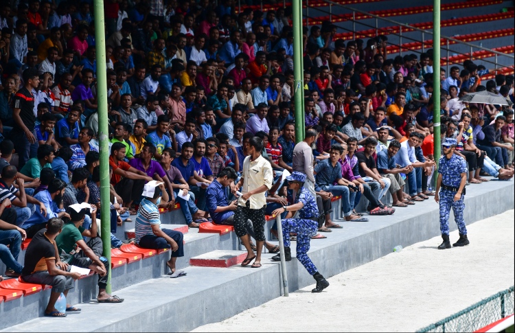 އިތުރުވީ 44000 ދިވެހިން، ބިދޭސީން ދެ ގުނަ އިތުރު