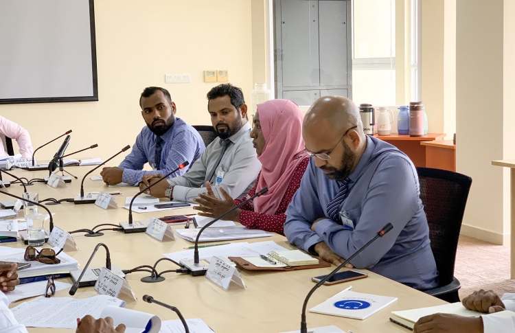 ސިއްހީ ދާއިރާއަށް މީހުން ގެނައުމާ ގުޅޭ އުސޫލެއް ހަދަނީ