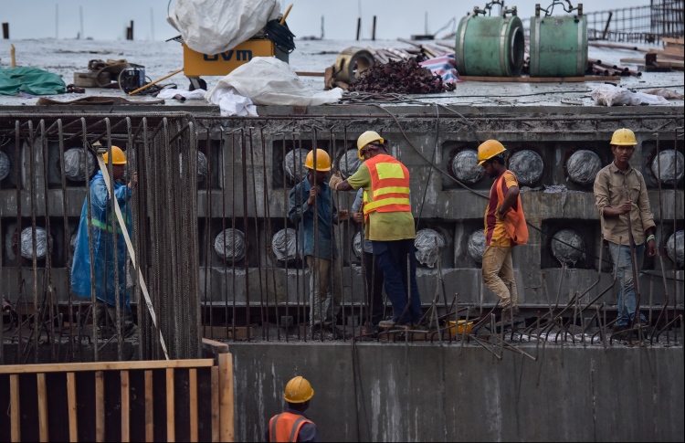 އިމާރާތެއްގެ ދެވަނަ ބުރިން މީހަކު ވެއްޓި އަނިޔާވެއްޖެ