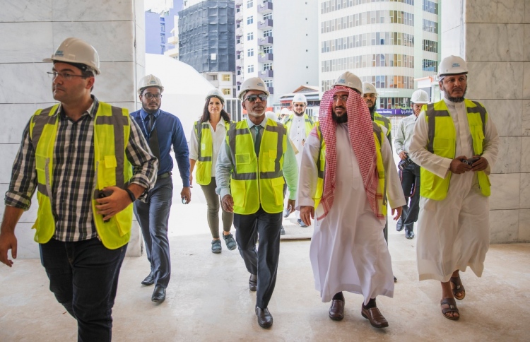 ސަލްމާން މިސްކިތް ސައުދީ ވަފުދުން ބަލައިފި