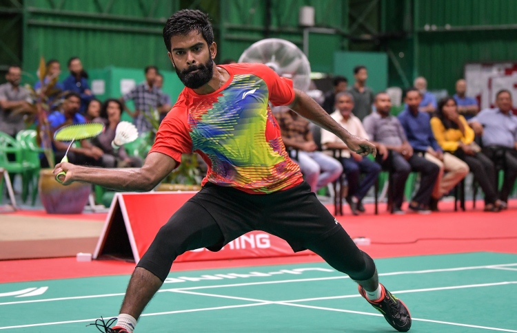 ބެޑްމިންޓަން: ޒަޔާން ބަލިކޮށް އަޖުފާން ފައިނަލަށް