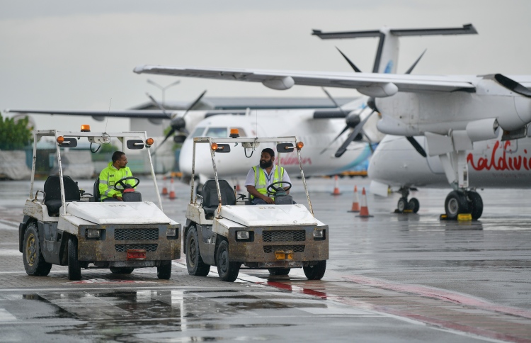 ސީ-ޓު-އެއާ ހިދުމަތުން 1،000 ޓަނުގެ މުދާ ބޭރަށް