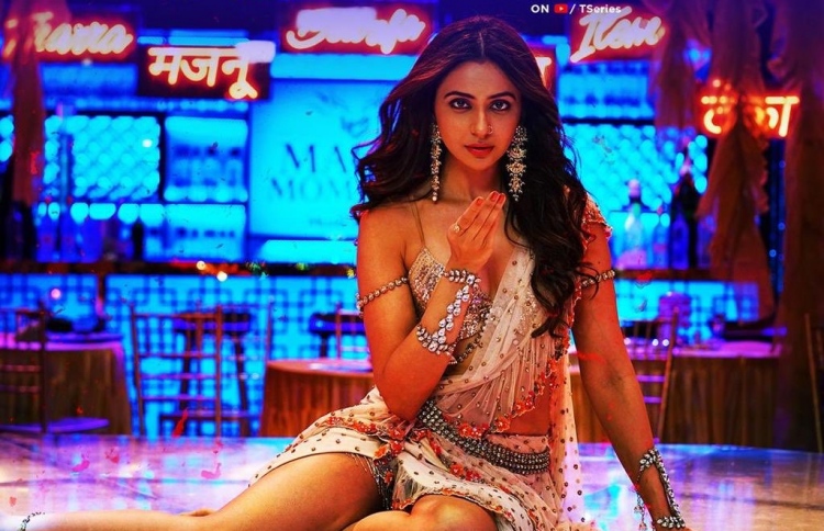 ބޮލީވުޑްގެ ޚަބަރުތައް ކުރުކޮށް