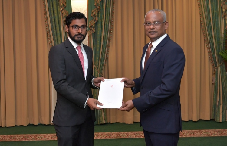 ޓެކްސް ކޮމިޝަނަރު ފަތުހުﷲ އިސްތިއުފާ ދެއްވަނީ!