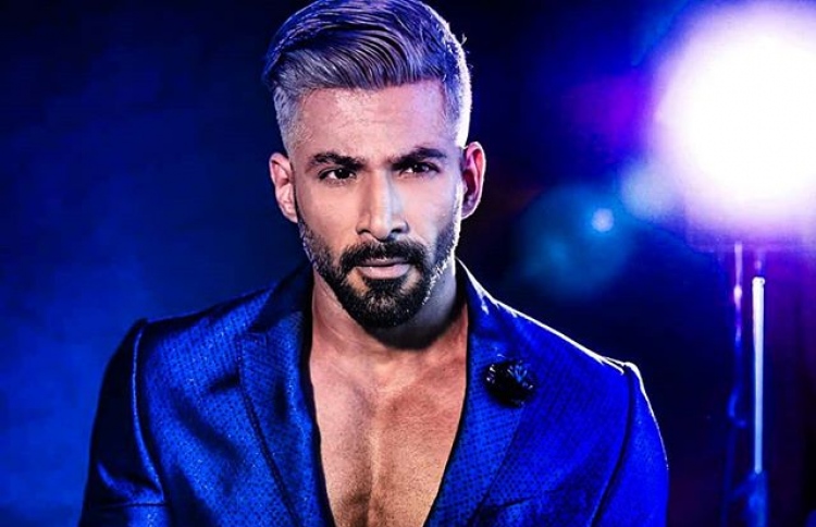 ބަޖާޖްގެ ރޯލް ދެން ކުޅޭނީ ވިވާން ބަޓޭނާ؟