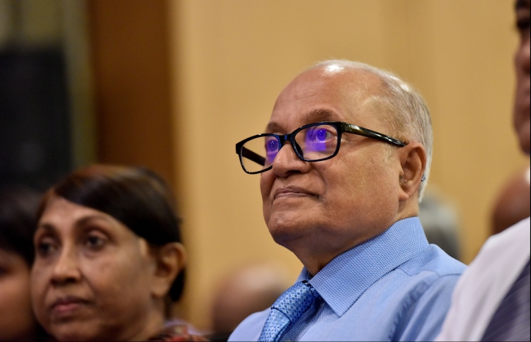 މައުމޫނަށް އަވަސް ޝިފާއަކަށް އެދި ހެޔޮ ދުއާ