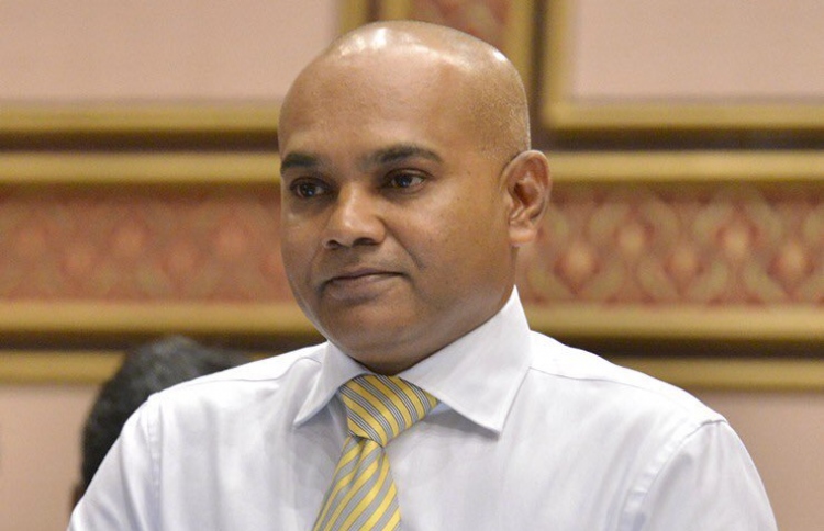 ނަޝީދުގެ ރައްދު ބިގޭއަށް:"ތިބޭފުޅާ ވާހަކަ ނުދައްކަވާ"