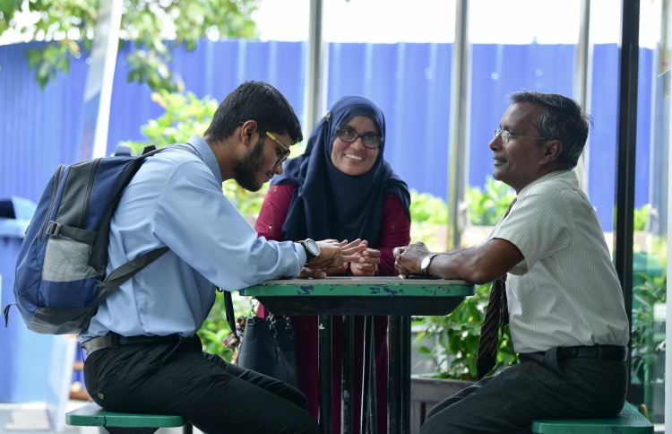 އޭލެވެލްއަށް އެންމެ ރަނގަޅީ ވިލާ: ޕްރިންސިޕަލް ސައީދު