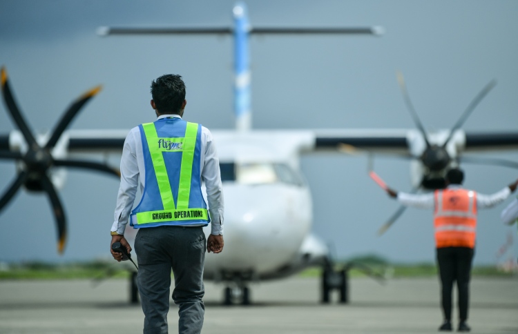 ވިލާ ފްލައިން ސްކޫލަށް އިންސްޓްރަކްޓަރުން ހޯދަނީ