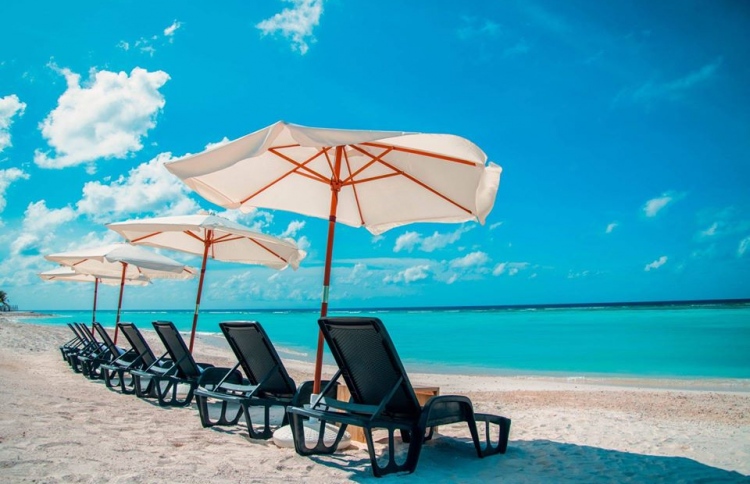 އައްޑޫގެ އާ ރިސޯޓަށް މުވައްޒަފުން ހޯދަނީ