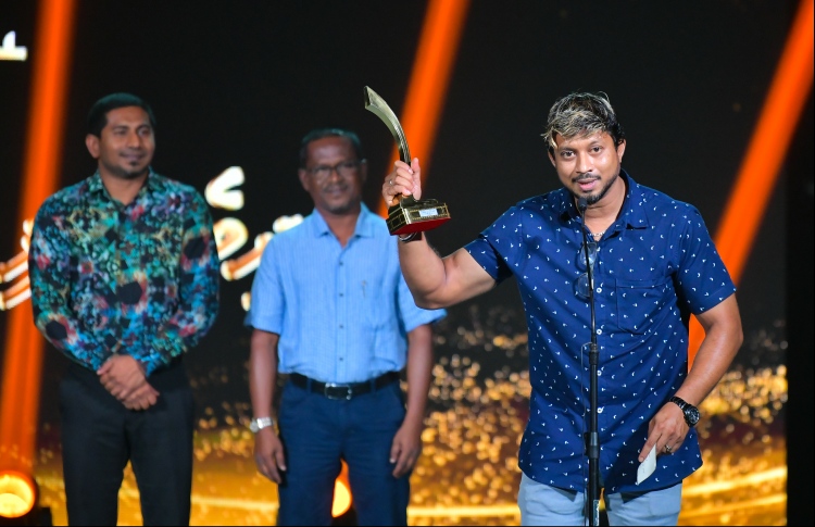 ނަހުލާގެ "ސޮރީ" ޔޫއްޕެ ޑައިރެކްޓްކޮށްފާނެ