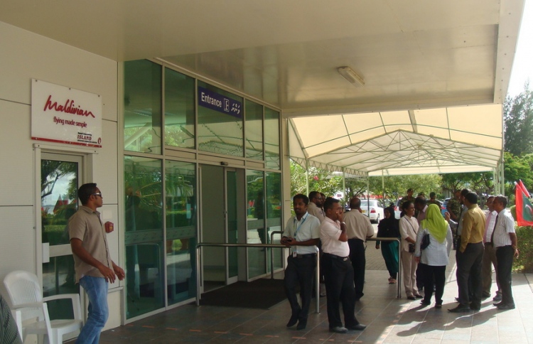 އޭއައިއޭން އެމްއޭސީއެލްގެ ހިއްސާ ދޫކޮށްލަން އެދެނީ