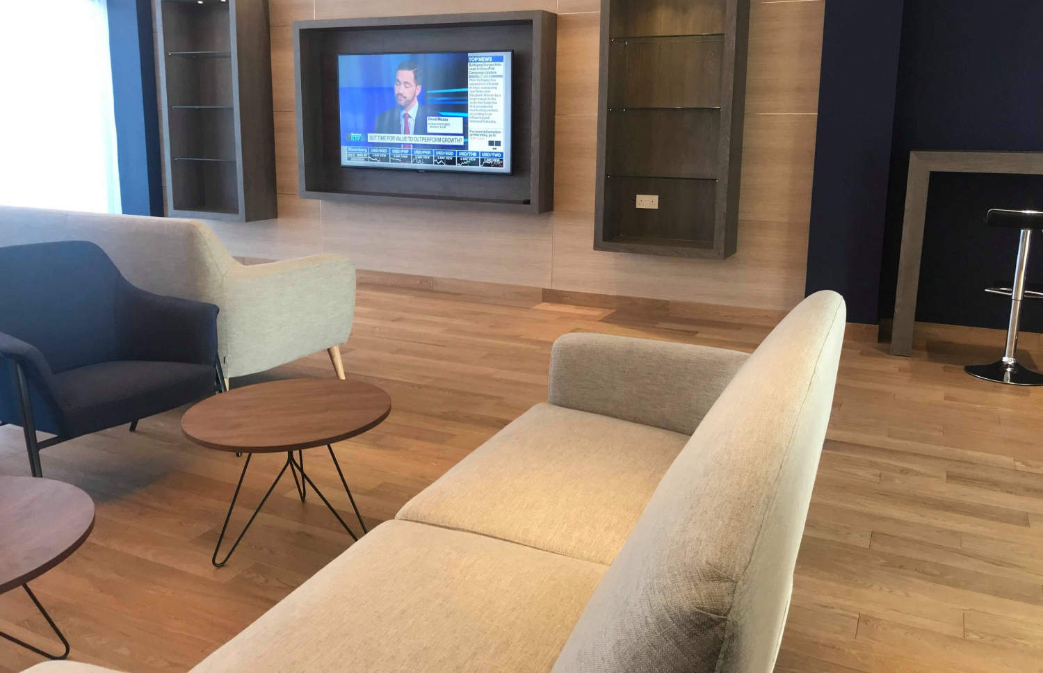 މަންޓާ އެއާގެ ސީ ޕްލޭން ޓާމިނަލްގެ ވީއައިޕީ ލައުންޖު.--- ފޮޓޯ: މިހާރު